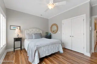 104 S 3rd Street I-1 & Slip 5 Atlantic Harbour, Morehead City, NC 28557 – photo 14: Primary bedroom