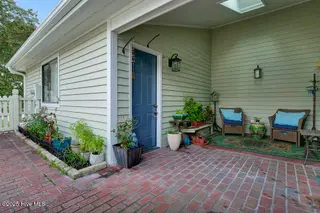 6012 Inland Greens Drive, Wilmington, NC 28405 – photo 7: Sitting Area