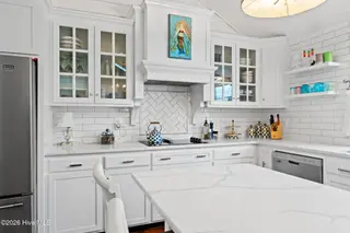 219 Shoreline Drive E, Sunset Beach, NC 28468 – photo 15: 13-web-or-mls-cammediallc.com (40 of 56)