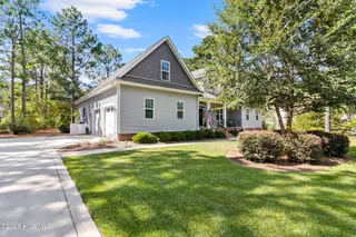 2 Macon Lane, Pinehurst, NC 28374 — 3-bedroom home in Pinehurst No. 6, Pinehurst, NC, photo 7 of 46: 7-web-or-mls-IMG_4186