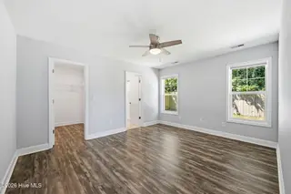106 Heckathorne Drive, New Bern, NC 28560 — 3-bedroom home in West Crossroads, New Bern, NC, photo 13 of 33: Master Bedroom