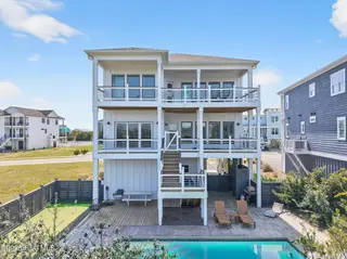 381 E Fourth Street, Ocean Isle Beach, NC 28469 – photo 4: 381 E Fourth Street