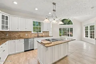 86 Pinewild Drive, Pinehurst, NC 28374 – photo 9: 22-web-or-mls-DSC00624