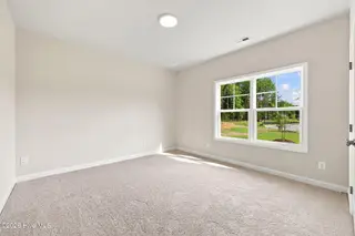 3002 Tucker Hill Drive, Grimesland, NC 27837 – photo 5: 5-web-or-mls-BLS_0066_edit