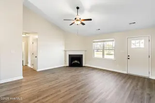 224 Breakwater Drive, Sneads Ferry, NC 28460 – photo 4: 7_DSC09186