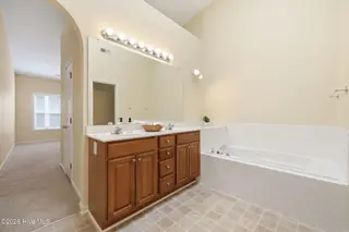 1115 Turtle Creek Road H, Greenville, NC 27858 – photo 23: 30-web-or-mls-IMG_0335