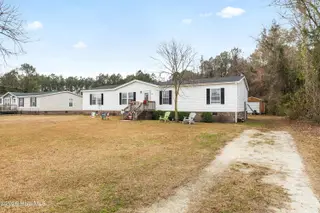 484 Briarneck Road, Jacksonville, NC 28540 – photo 3: 3