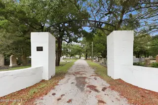 1308 Ann Street 15, Beaufort, NC 28516 – photo 15: 15-web-or-mls-1308 Ann St #15 - 17