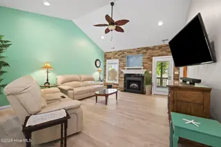 215 Star Hill Drive, Cape Carteret, NC 28584 – photo 9: 8-web-or-mls-215-StarHillDr-5-4-26-008