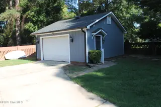 227 E College Street, Whiteville, NC 28472 – photo 17: IMG_3402
