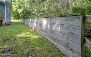 111 Graham Lane, Beaufort, NC 28516 – photo 7: Custom Fence