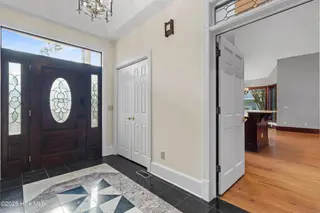 8808 Sedgley Drive, Wilmington, NC 28412 – photo 11: foyer