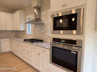 2339 Crescent Bay Drive, Southport, NC 28461 – photo 7: Kitchen