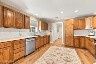 1405 Warwick Circle, Winterville, NC 28590 – photo 15: 30-web-or-mls-IMG_3276
