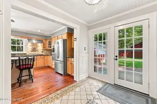 1208 National Avenue, New Bern, NC 28560 – photo 17: 26-web-or-mls-0C0A2072