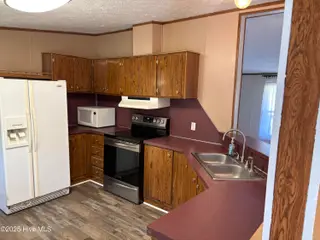 5334 Us 17, Washington, NC 27889 — 3-bedroom manufactured home, Washington, NC, photo 16 of 47: CAD8EF5D-B1F8-4612-B873-F29F6EBB920B