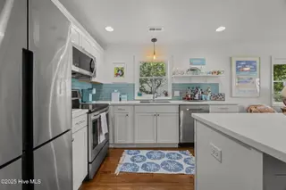 1625 S Shore Drive, Surf City, NC 28445 – photo 14: 28-web-or-mls-IMG_1243