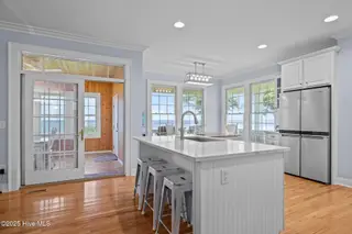 522 Sandy Point Drive, Beaufort, NC 28516 – photo 18: 26-web-or-mls-1S3A7418