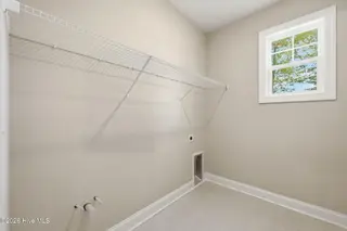 2514 Starling Lane, New Bern, NC 28562 – photo 20: 22-web-or-mls-DSC_9503