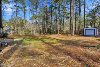 1435 Pineridge Drive, Greenville, NC 27834 — 3-bedroom home in Pineridge, Greenville, NC, photo 2 of 17: 03-1435 Pineridge Dr-3