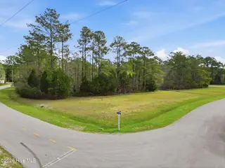 5015 Bucco Reef Road, New Bern, NC 28560 – photo 4: 5015 Bucco Reef Road, New Bern, NC 28560