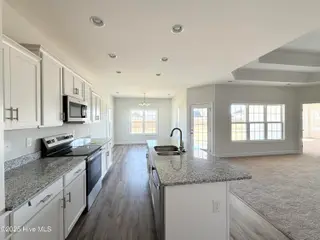 2004 Bluewater Boulevard, New Bern, NC 28562 – photo 5: IMG_4921