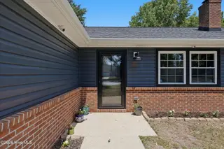 210 Spring Drive, Jacksonville, NC 28540 – photo 5