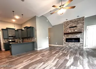 412 Taylor Place, Goldsboro, NC 27430 — 2-bedroom townhome in Taylor Commons, Goldsboro, NC, photo 11 of 24: Living Room