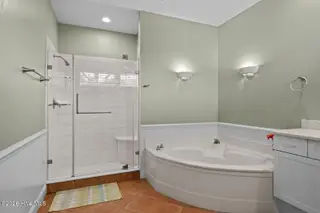 201 Shipwreck Lane, Emerald Isle, NC 28594 – photo 12: Master bathroom 2