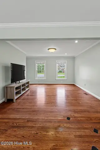 103 Marina Court, Jacksonville, NC 28540 — 4-bedroom home in Riverwood Estates, Jacksonville, NC, photo 7 of 53
