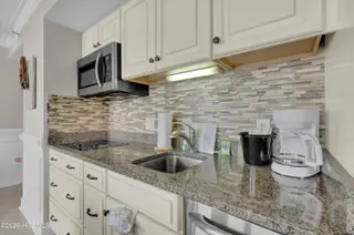 2700 N Lumina Avenue N 617, Wrightsville Beach, NC 28480 — 1-bedroom condo in Shell Island Resort, Wrightsville Beach, NC, photo 13 of 34