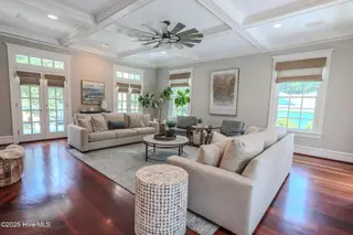 6111 Leeward Lane, Wilmington, NC 28409 — 5-bedroom home in Windward, Wilmington, NC, photo 18 of 48: southerland-WEB-8231