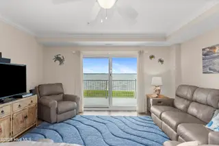 1550 Salter Path Road 103, Indian Beach, NC 28512 – photo 11: Family Room