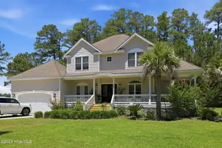 108 Blue Heron Court, Beaufort, NC 28516 — 3-bedroom home in Sea Gate, Beaufort, NC, photo 3 of 70: 2-web-or-mls-1S3A5937