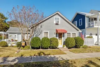 1112 Shepard Street, Morehead City, NC 28557 – photo 2: House Corner Lot