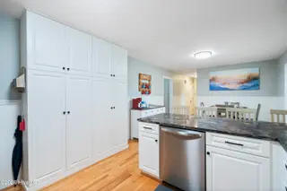 810 Bragg Drive, Wilmington, NC 28409 – photo 24: Kitchen Cabinets