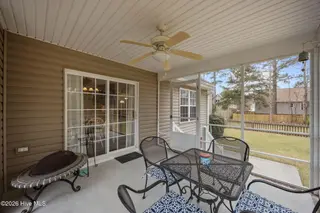 304 Fishing Creek Drive, New Bern, NC 28562 – photo 12: 6-web-or-mls-0C0A5656