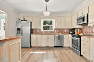 202 Holyoke Drive, Washington, NC 27889 – photo 16: 32-web-or-mls-IMG_0035