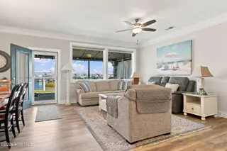 511 Turner Street, Beaufort, NC 28516 – photo 15: 15-web-or-mls-IMG_0309