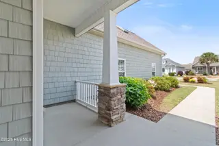 7138 Sevilleen Drive SW, Ocean Isle Beach, NC 28469 – photo 6: 7138SevilleenDrSW - 5