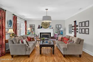 2412 Gillette Drive, Wilmington, NC 28403 – photo 21: Living Room
