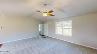 1391 Pinkney Road, Pikeville, NC 27863 – photo 8: Living Room