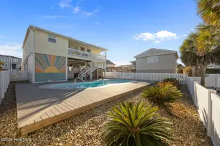 170 Ocean Boulevard W, Holden Beach, NC 28462 – photo 12: 19-web-or-mls-IMG_1304