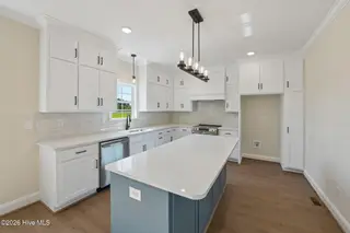 7637 Sweetwater Drive, Nashville, NC 27856 – photo 16: 15-web-or-mls-Sweetwater Dr-S0509-015