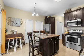 303 Maidstone Drive, Richlands, NC 28574 – photo 13: maidstone-13