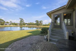 107 Egret Court, Hampstead, NC 28443 — 3-bedroom townhome in Olde Point Villas, Hampstead, NC, photo 5 of 48: 43-web-or-mls-IMG_5126
