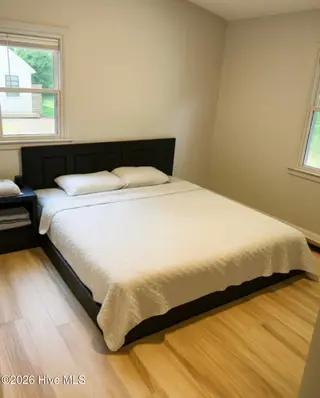 442 Cape Fear Boulevard, Wilmington, NC 28401 — 3-bedroom home in South Wilmington Place, Wilmington, NC, photo 6 of 16: IMG_1574