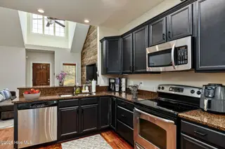 22 Cypress Circle, Southern Pines, NC 28387 – photo 7: Kitchen