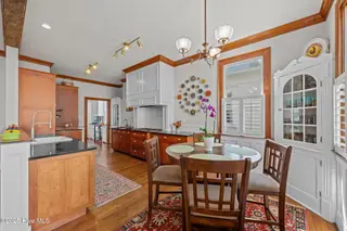 210 New Street, New Bern, NC 28560 – photo 17: 114-web-or-mls-DSC_4209