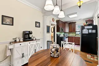 1410 Rhem Avenue, New Bern, NC 28560 – photo 24: 38-web-or-mls-0C0A9304_Edit